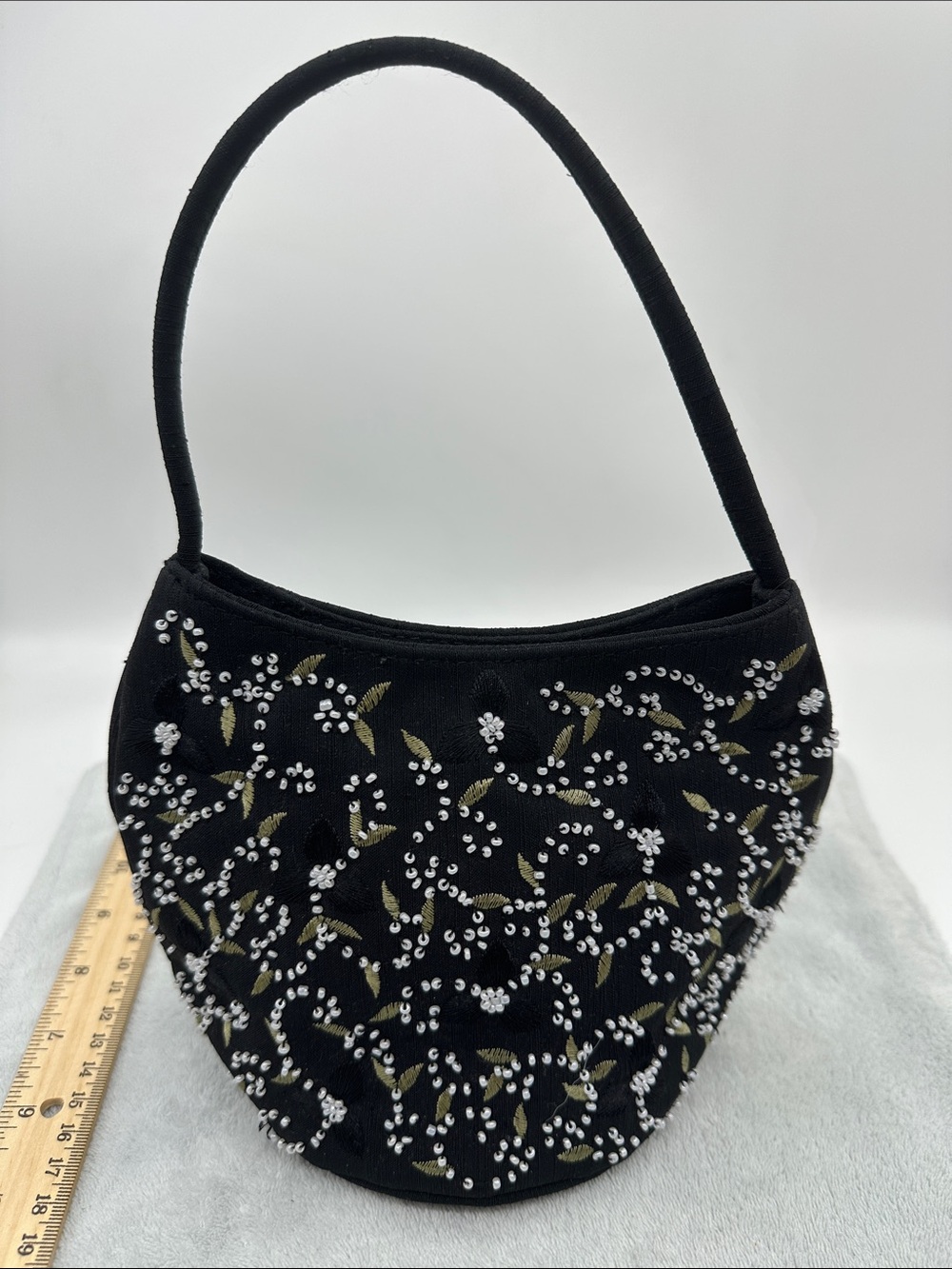 Black & Silver Embroidered & Beaded Pearls Floral Girls Evening purse